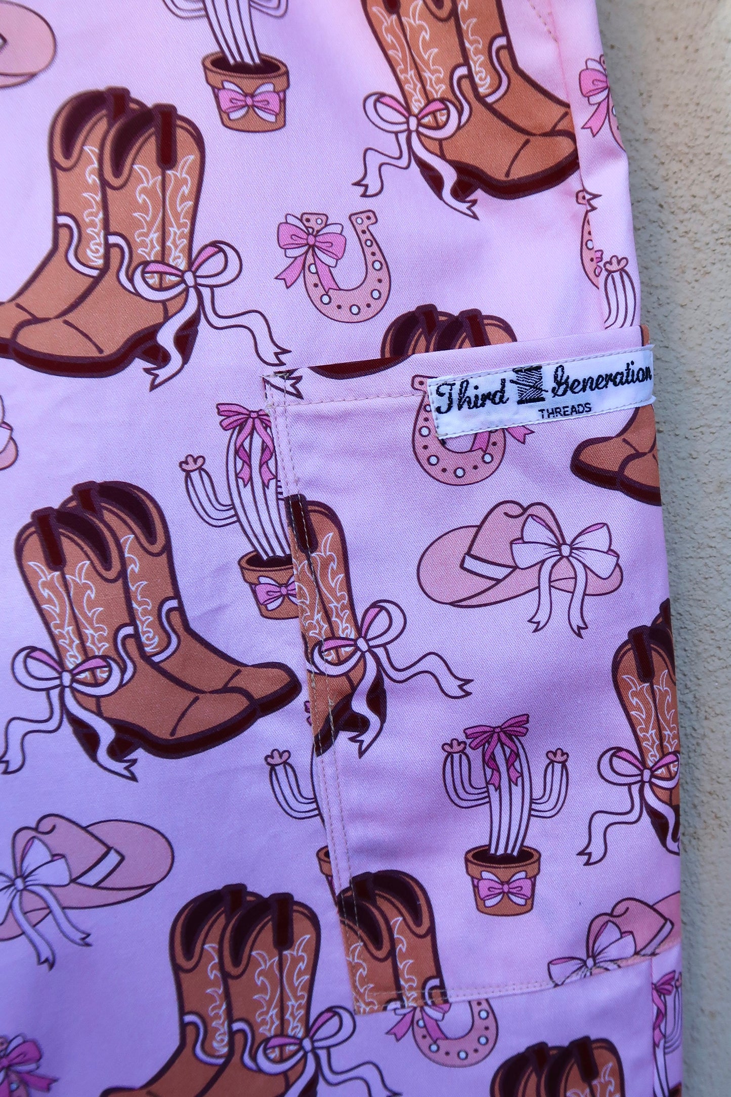 Cowgirl Scrub Pant ๐