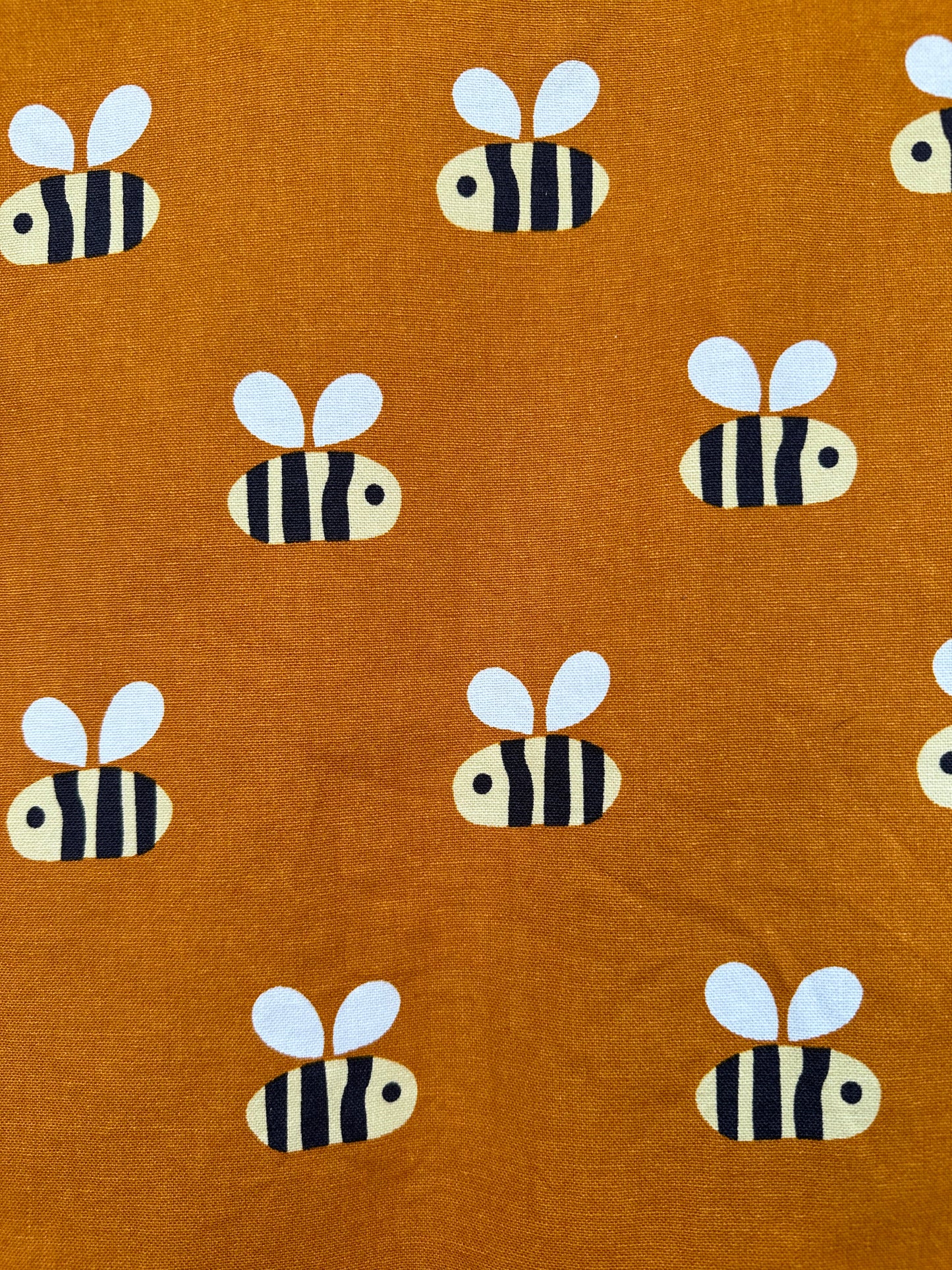 Bee scrub top π