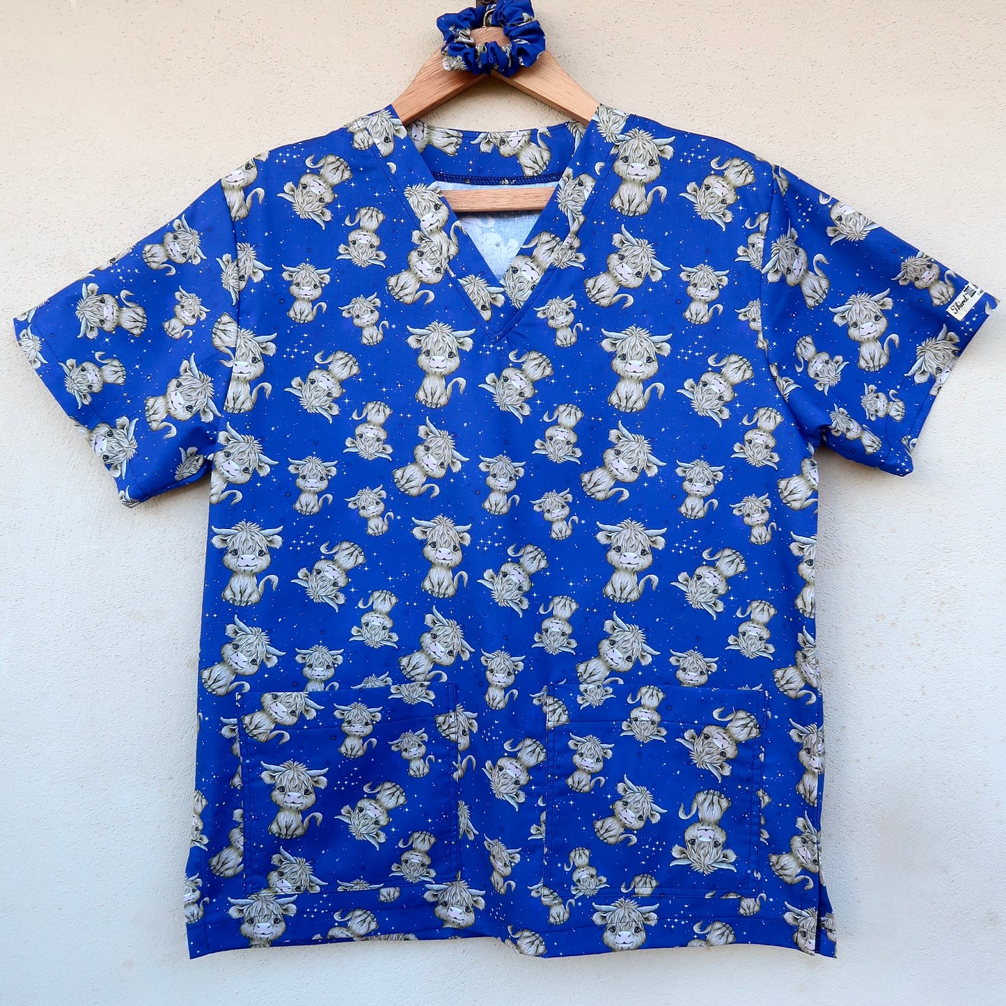 Star Highland Scrub Top ⭐️