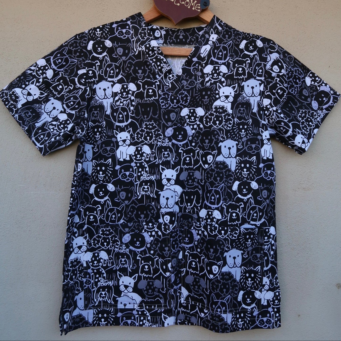 Puppy Scrub Top 🐶