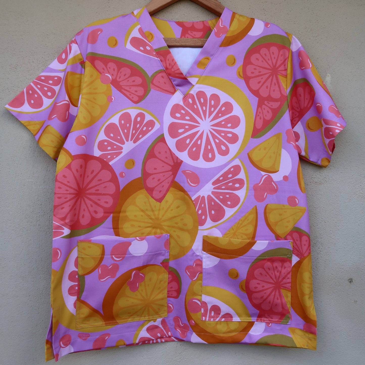 Fruit punch scrub top ππ