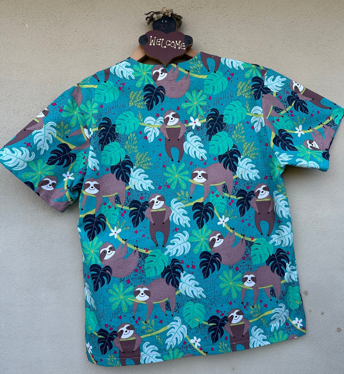 Sloths Scrub Top 🦥 (XS only)