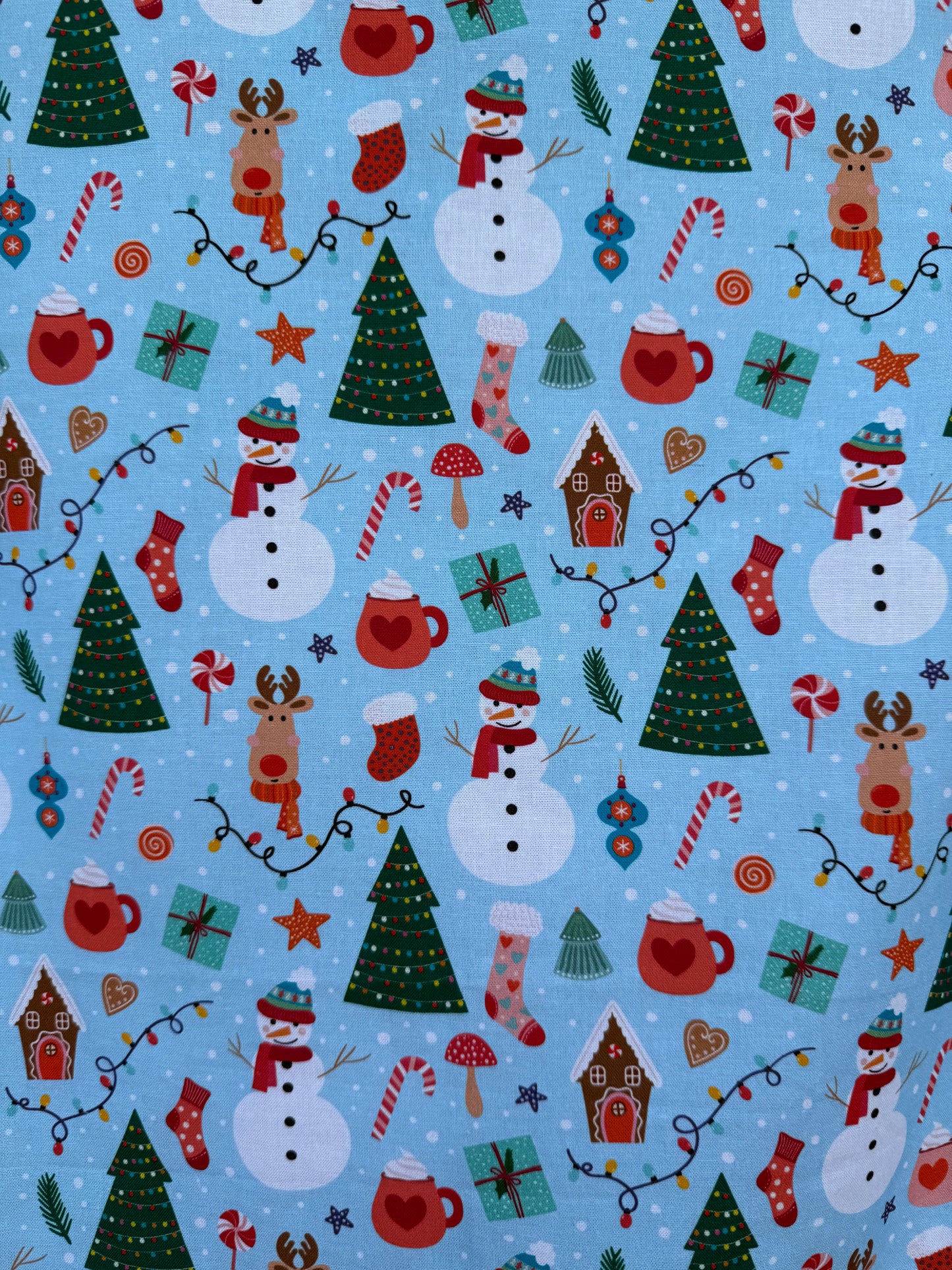 Snowman Christmas Scrub Top โ๏ธโ๏ธ๐