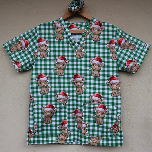 Green Gingham Highland Scrub Top 🎅🏼💚