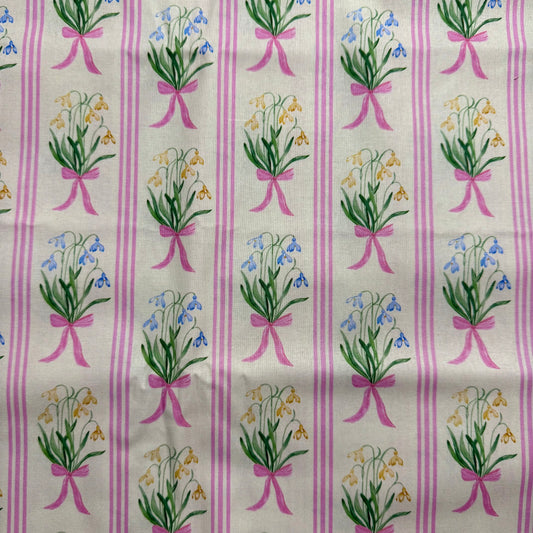 Easter Blooms Scrub *Top* 🌸🌼