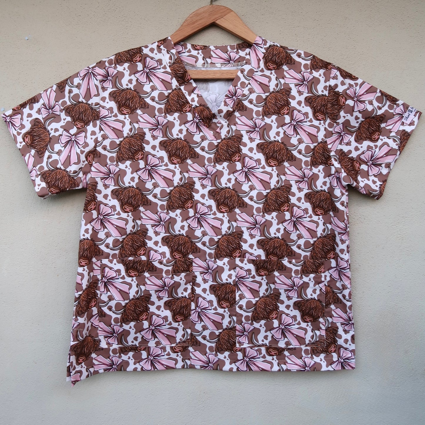 Highland Bows Scrub Top 🎀