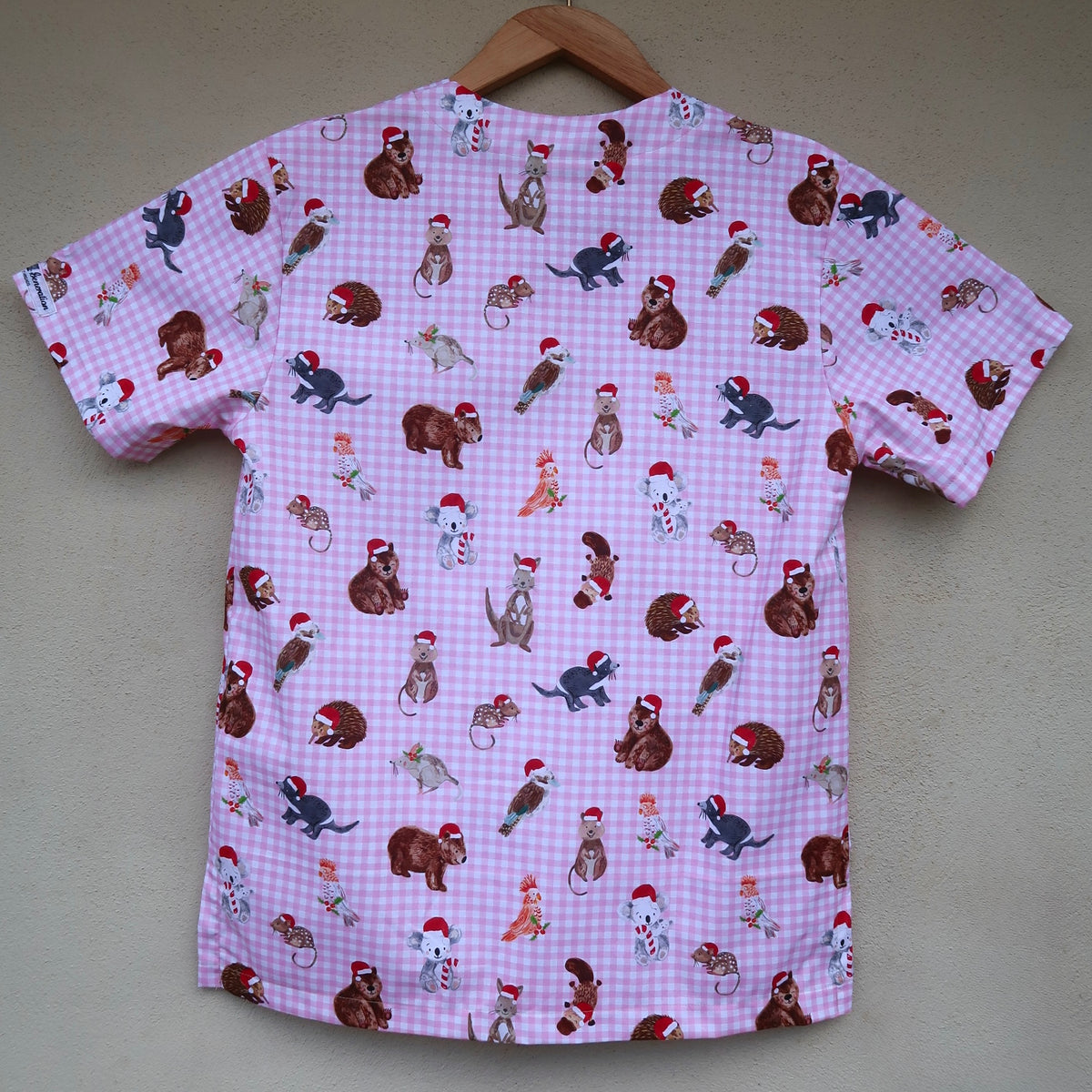 Gingham Christmas Scrub Top 🇦🇺 (XS,S, M only)