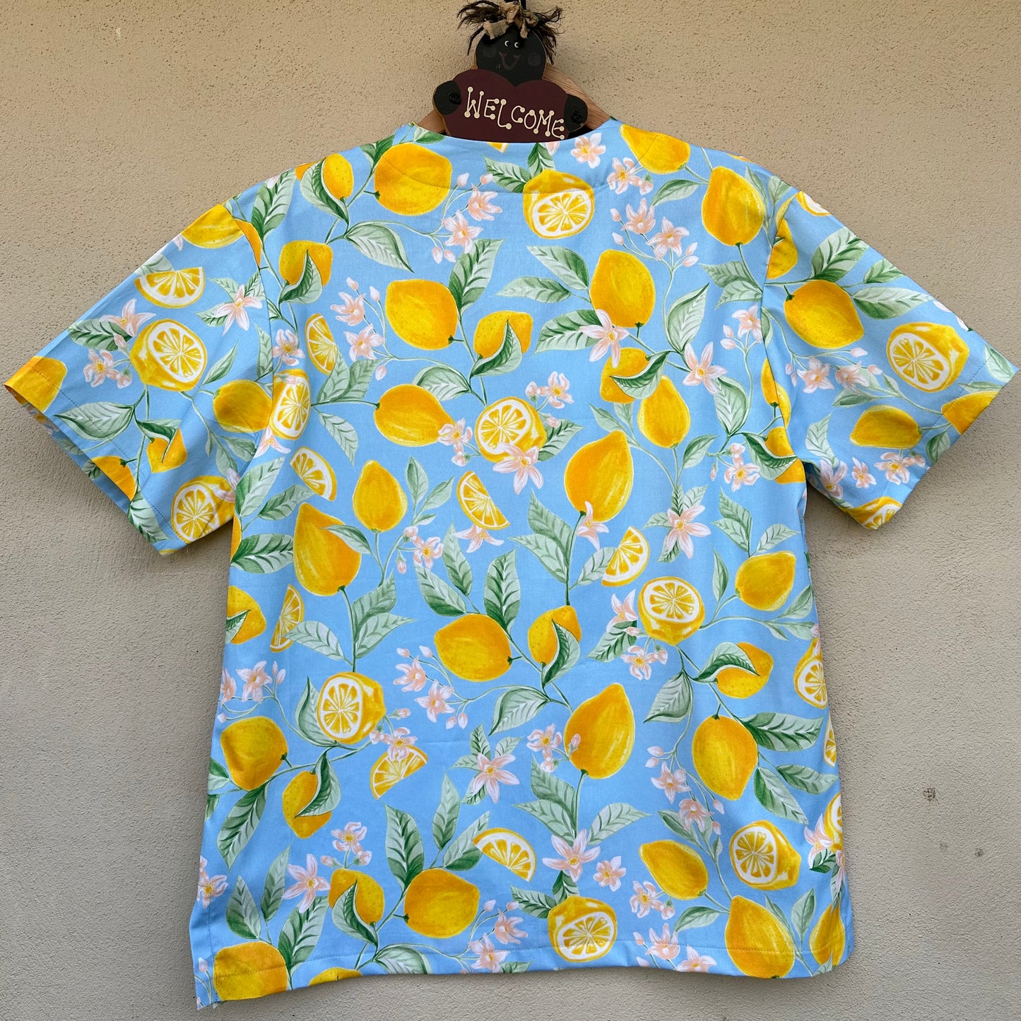 Lemon Scrub Top 🍋