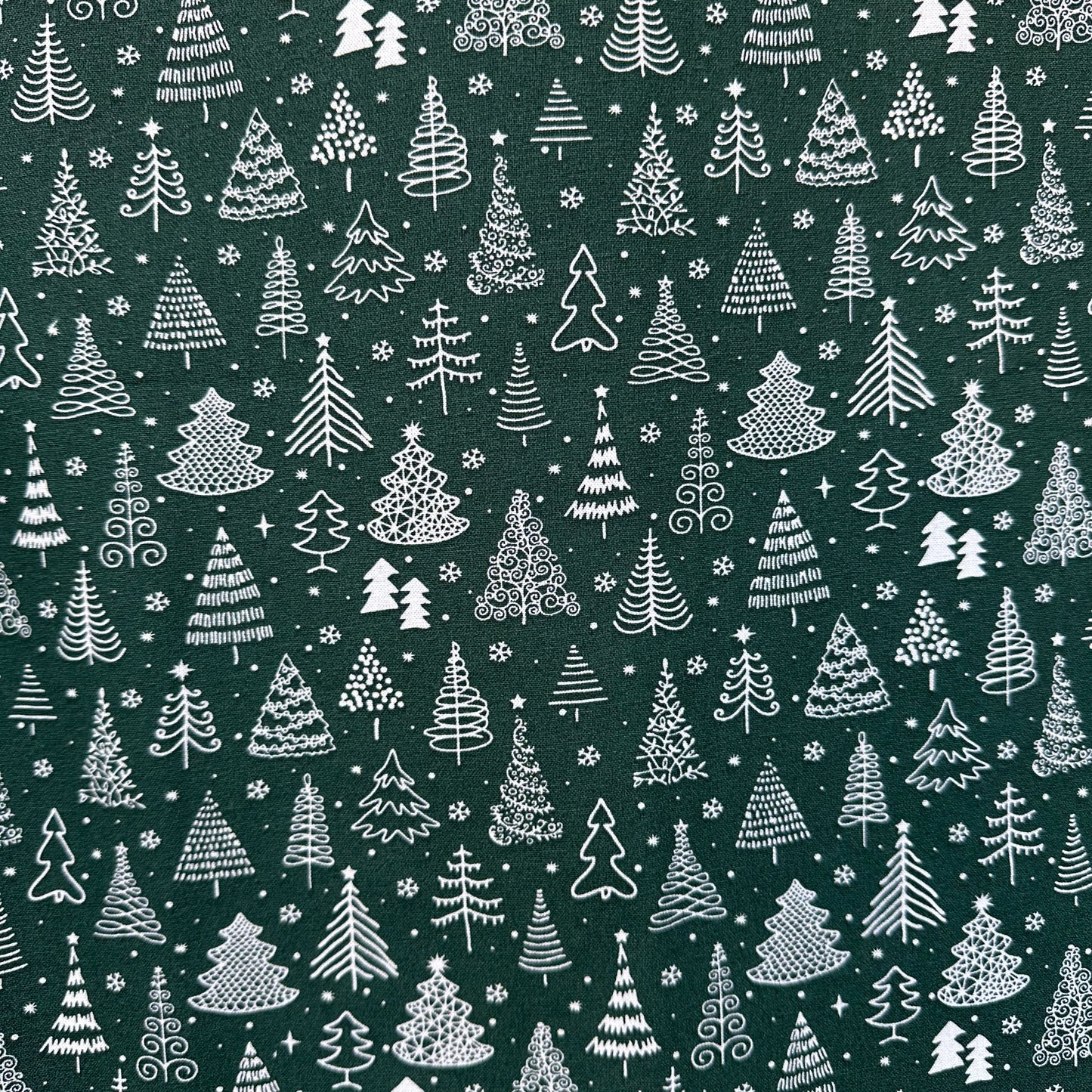 Green Christmas Tree Scrub top 🎄 (XS only)