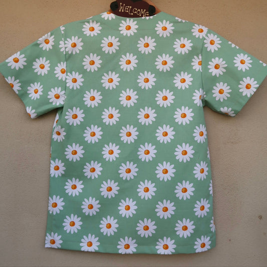 Mint Daisy Scrub Top 🌼