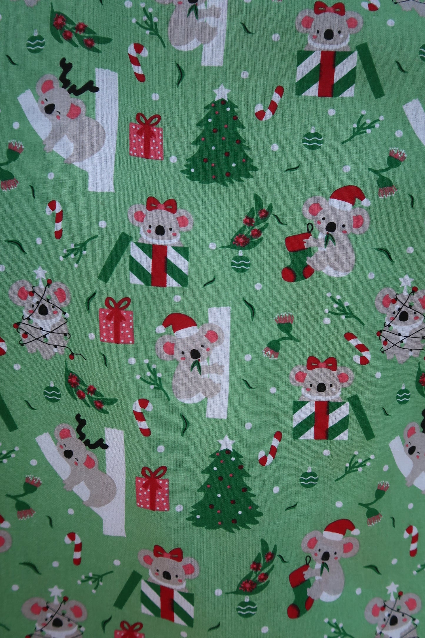Christmas Koala Scrub Top 🐨🎄
