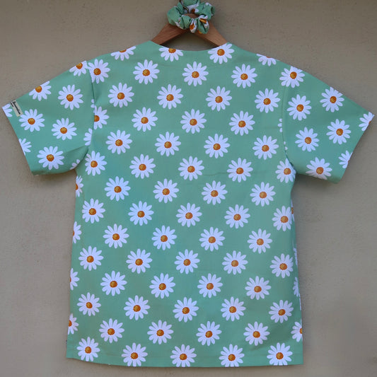 Mint Daisy Scrub Top 🌼