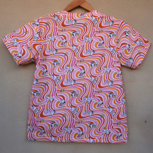 Retro Snoopy Scrub Top 🩷🧡💛 (XS,S only)