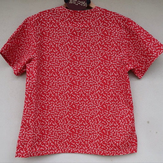 Red Candy Canes Christmas Scrub Top (L only) 🎅🏽🎄