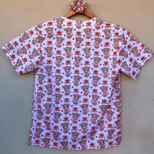 Strawberry Highland Scrub Top🍓