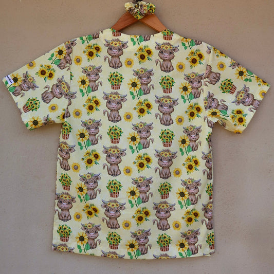 Sunflower Highland Scrub Top 🌻🐮