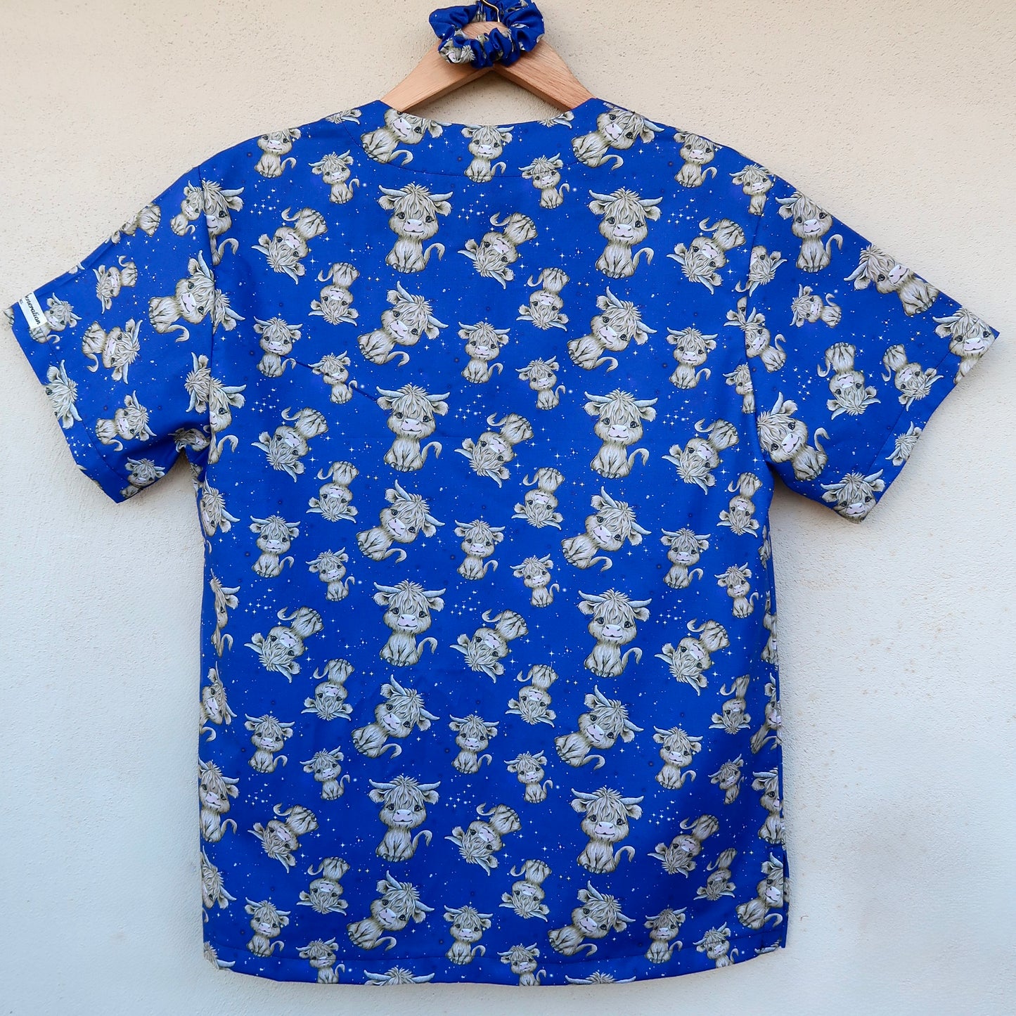 Star Highland Scrub Top ⭐️