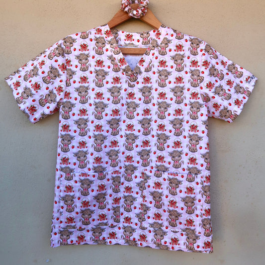 Strawberry Highland Scrub Top🍓