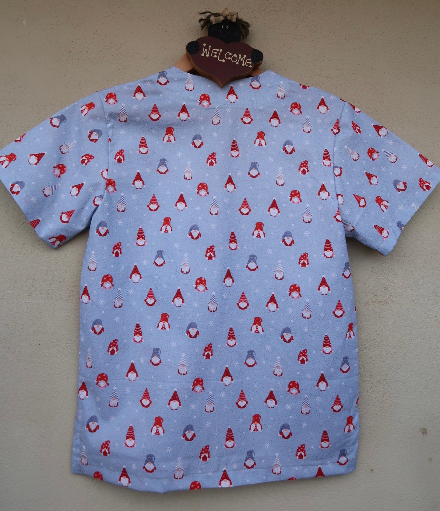 Sparkle Gnomes Scrub Top 🎄