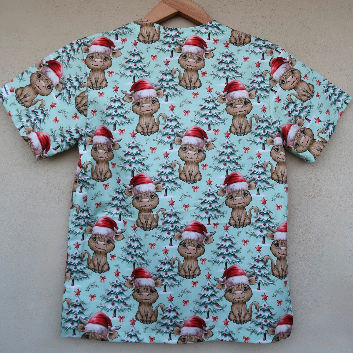 Christmas Highland Scrub Top 🎄