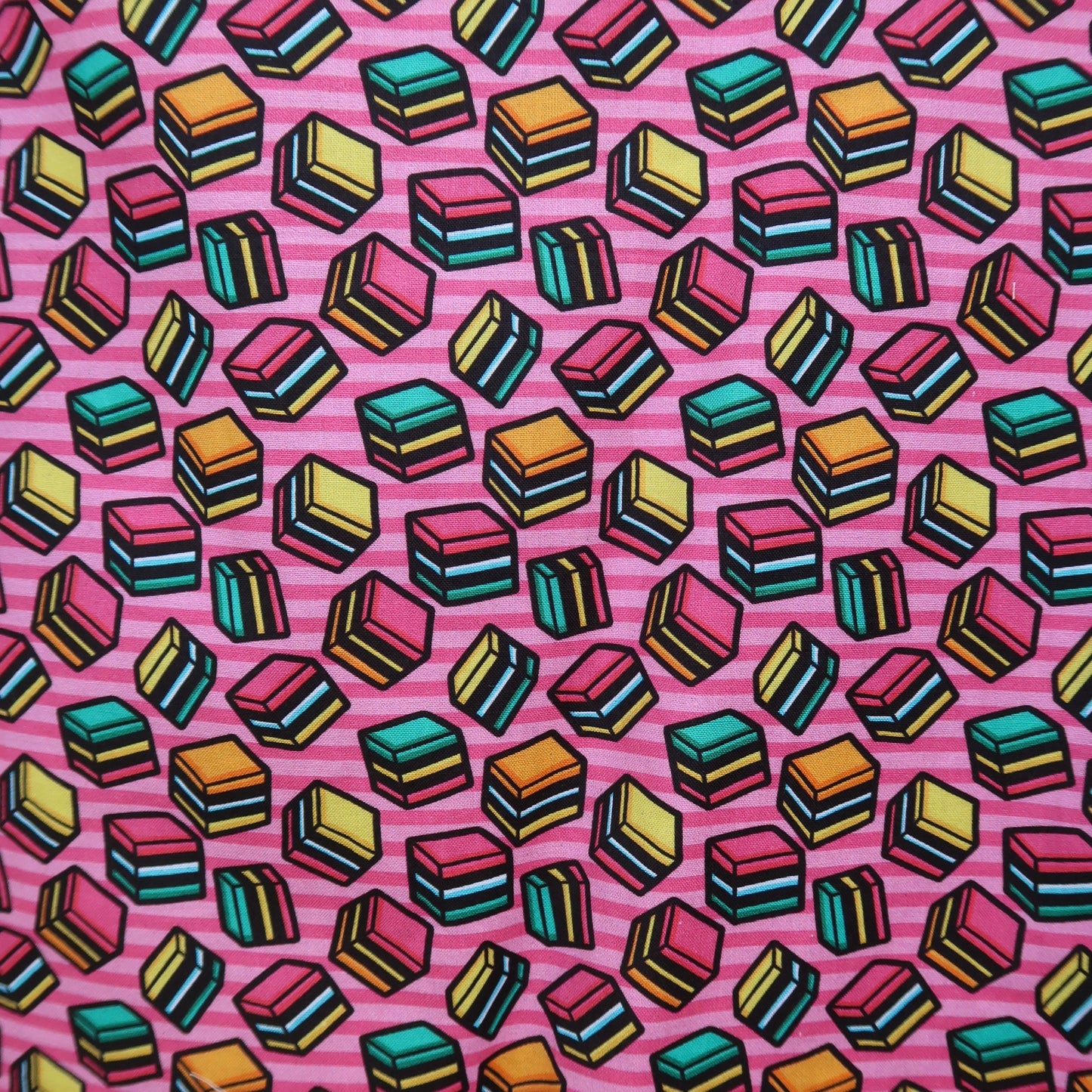Allsorts Scrub *Top* 🩷 (S only)